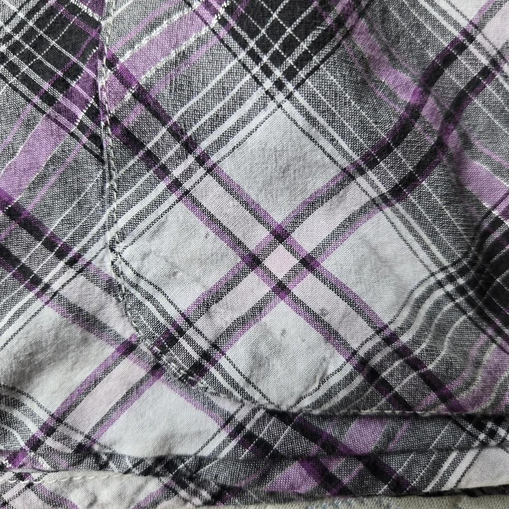 Healing Hands Plaid Scrub Top, S - Picture 9 of 10